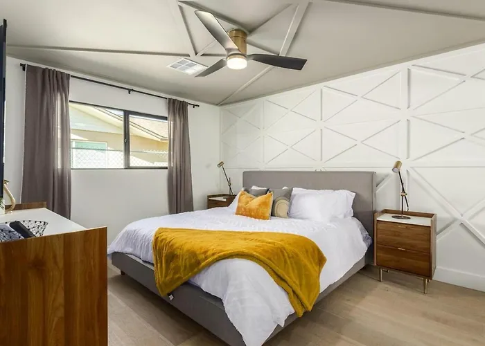 Holiday home Sophisticated Luxury W Heated Pool, Ev Charger Scottsdale