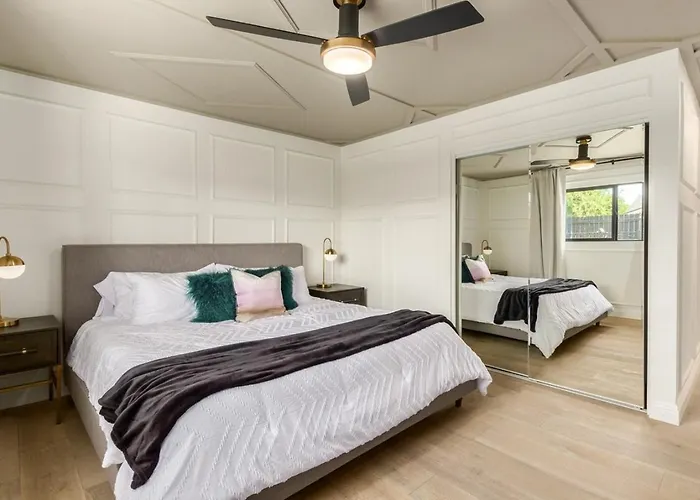 Sophisticated Luxury W Heated Pool, Ev Charger * Scottsdale